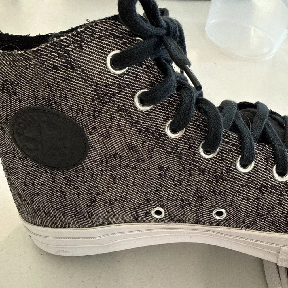 Converse Chuck Taylor shoes size 12 Hybrid Texture Chuck 70s Limited